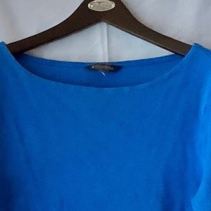 Brooks Brothers Cotton Top 3/4 sleeve scoop neck Royal Blue